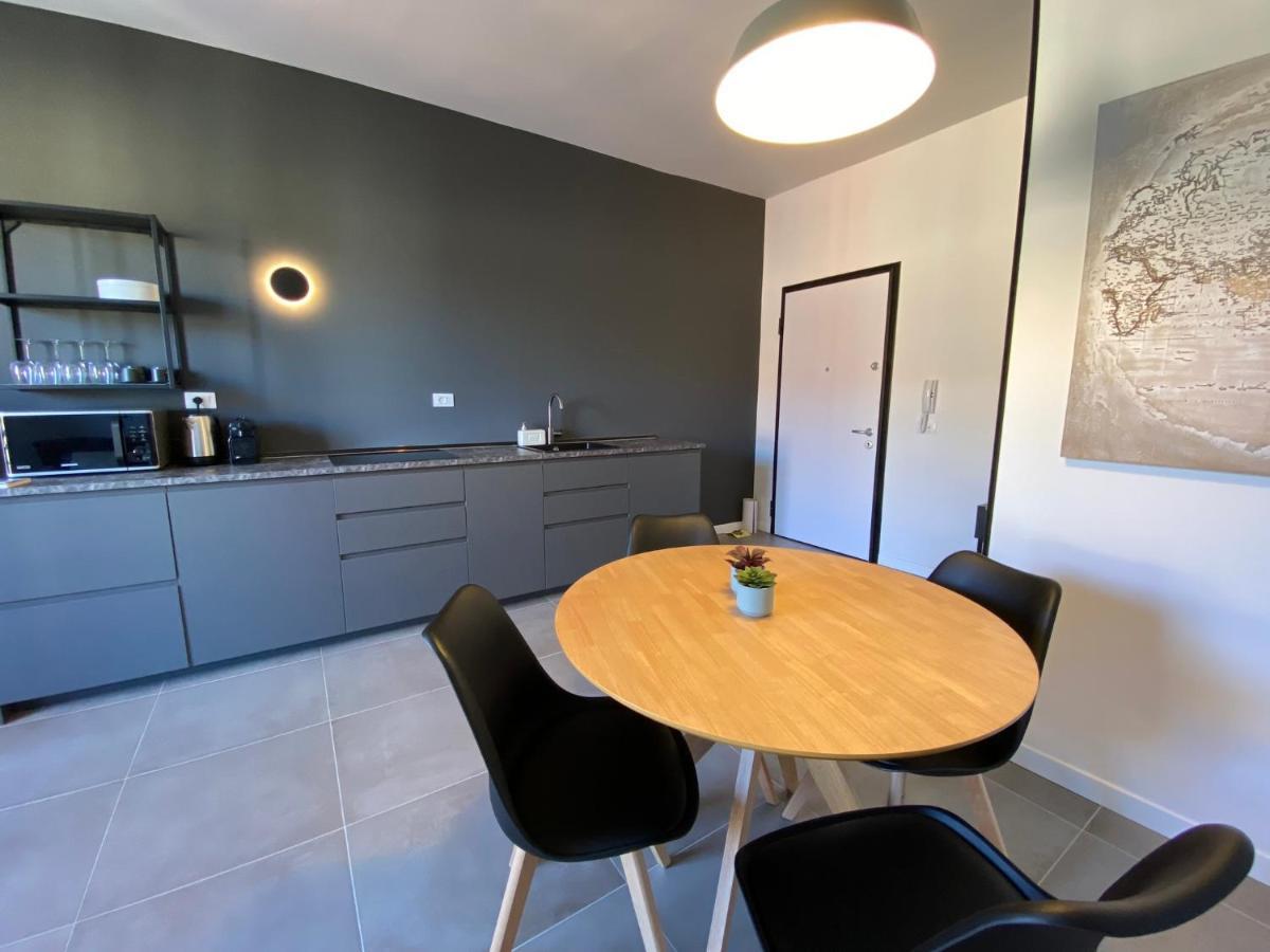 Vittoria Holiday Home เวโรนา ภายนอก รูปภาพ